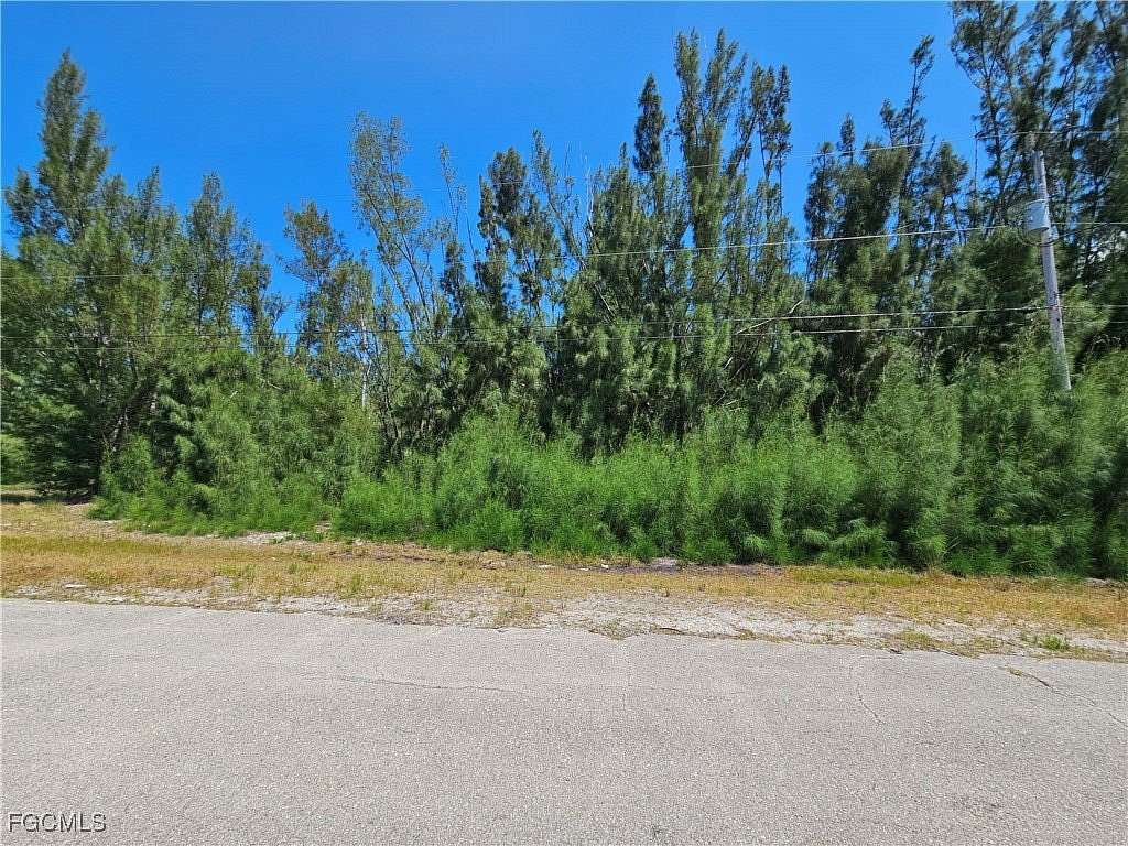 0.23 Acres of Residential Land for Sale in Cape Coral, Florida