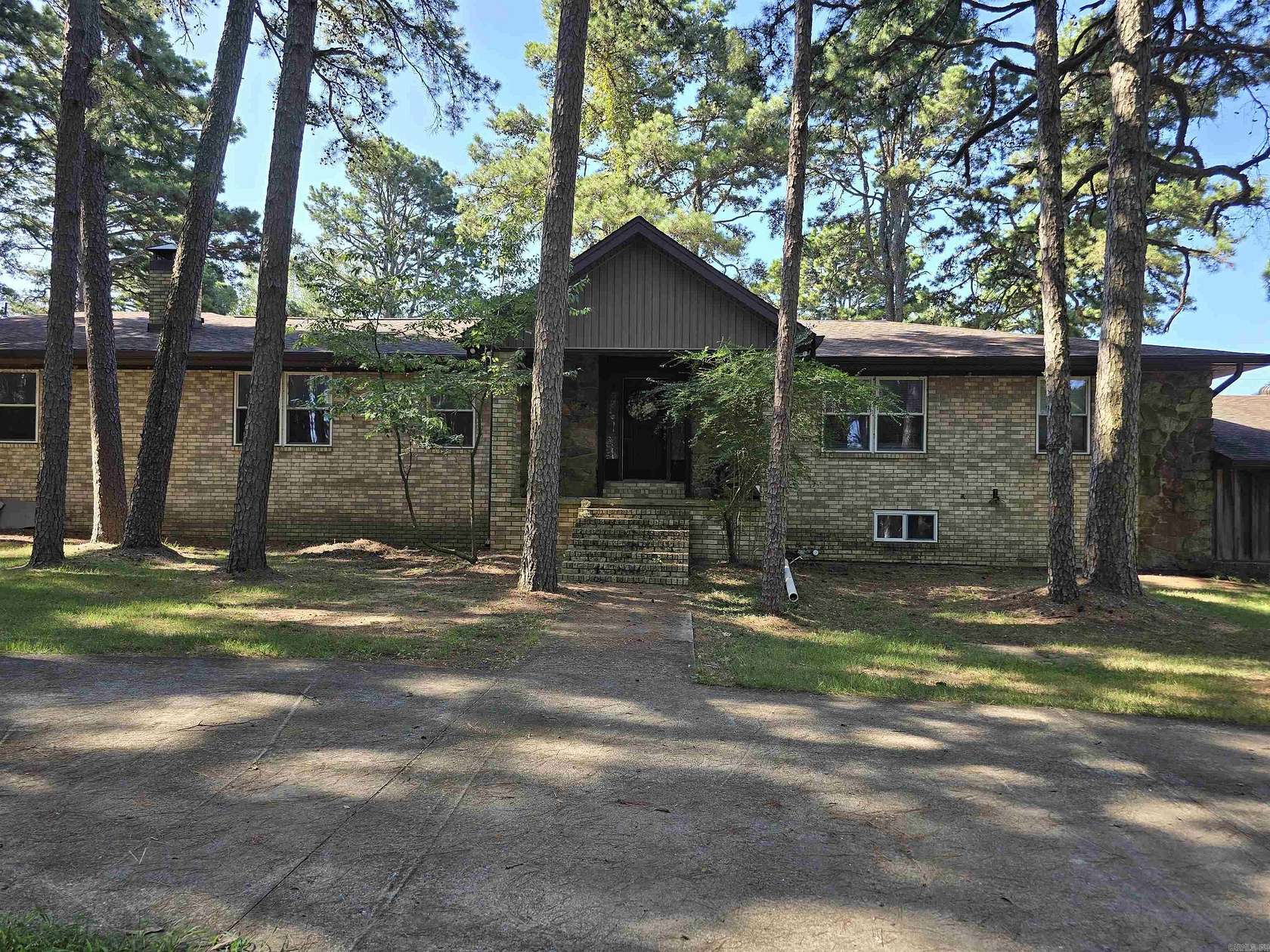 11.6 Acres of Land with Home for Sale in Quitman, Arkansas