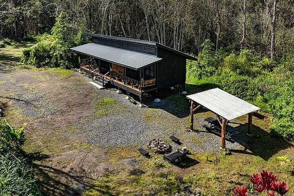 3 Acres of Residential Land with Home for Sale in Mountain View, Hawaii