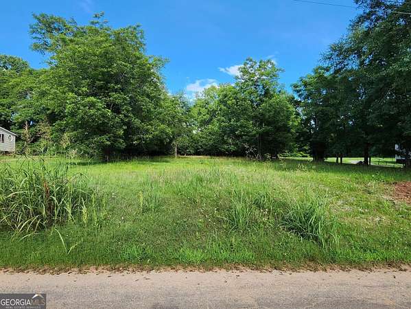 0.72 Acres of Mixed-Use Land for Sale in Washington, Georgia