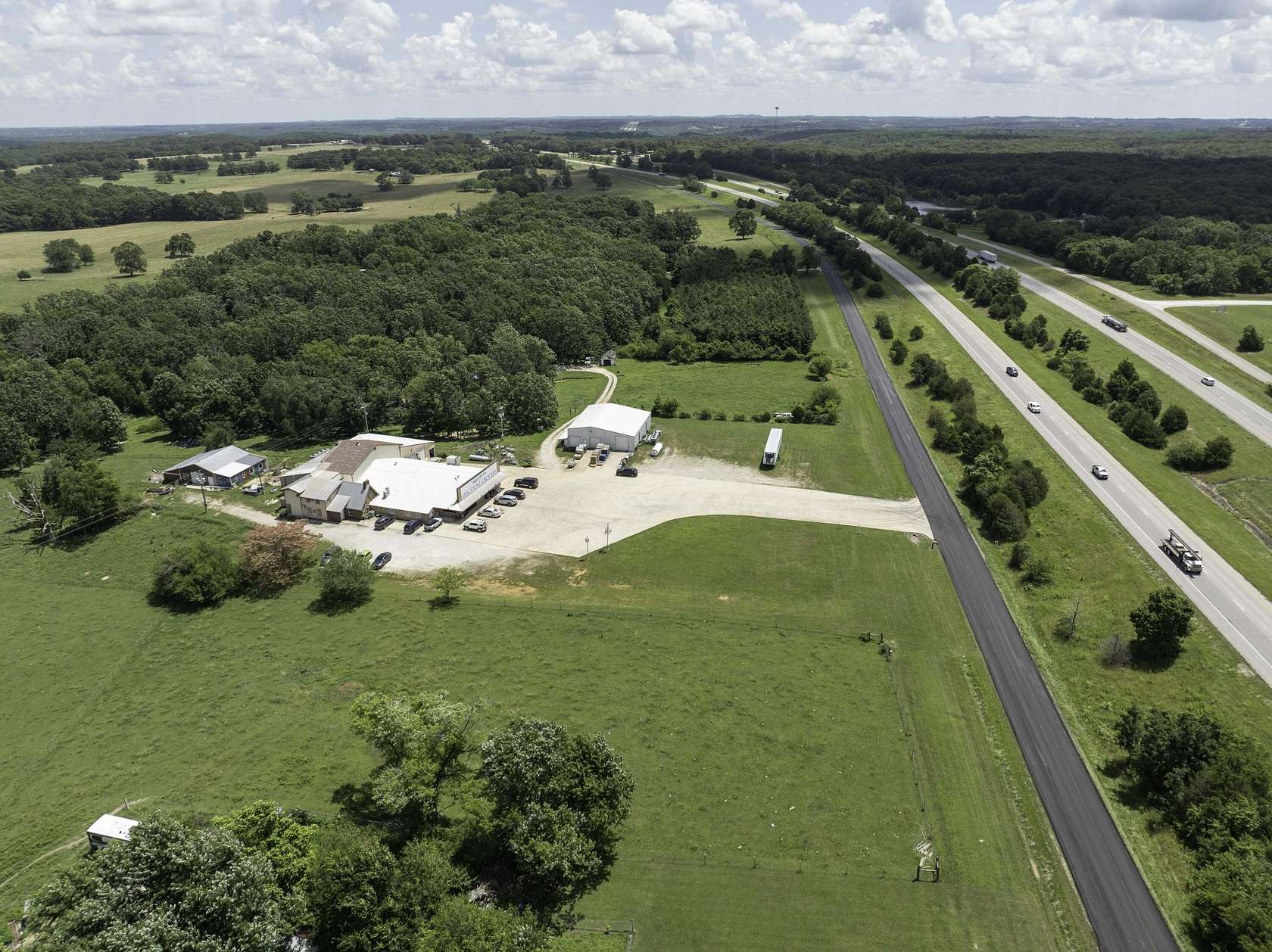 8.25 Acres of Improved Mixed-Use Land for Sale in Mountain Grove, Missouri