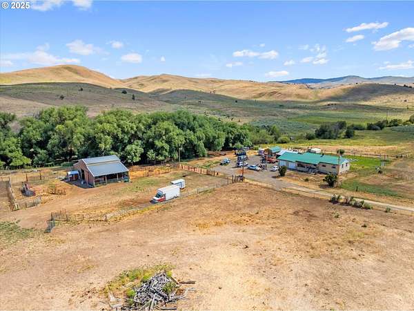 156 Acres of Agricultural Land with Home for Sale in Baker City, Oregon