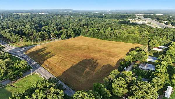 17 Acres of Commercial Land for Sale in Mabelvale, Arkansas