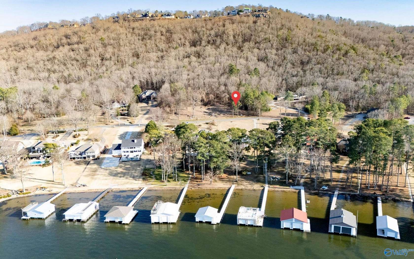 7.33 Acres of Residential Land for Sale in Guntersville, Alabama