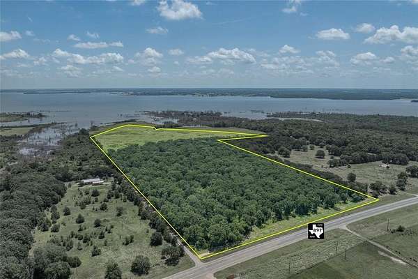 65.5 Acres of Recreational Land for Sale in Lamasco, Texas