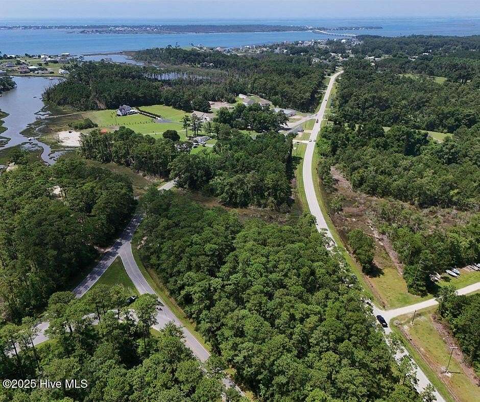 1.2 Acres of Residential Land for Sale in Beaufort, North Carolina