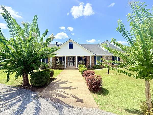 5.6 Acres of Residential Land with Home for Sale in Gore Springs, Mississippi