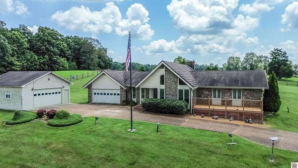 10 Acres of Land with Home for Sale in Grand Rivers, Kentucky