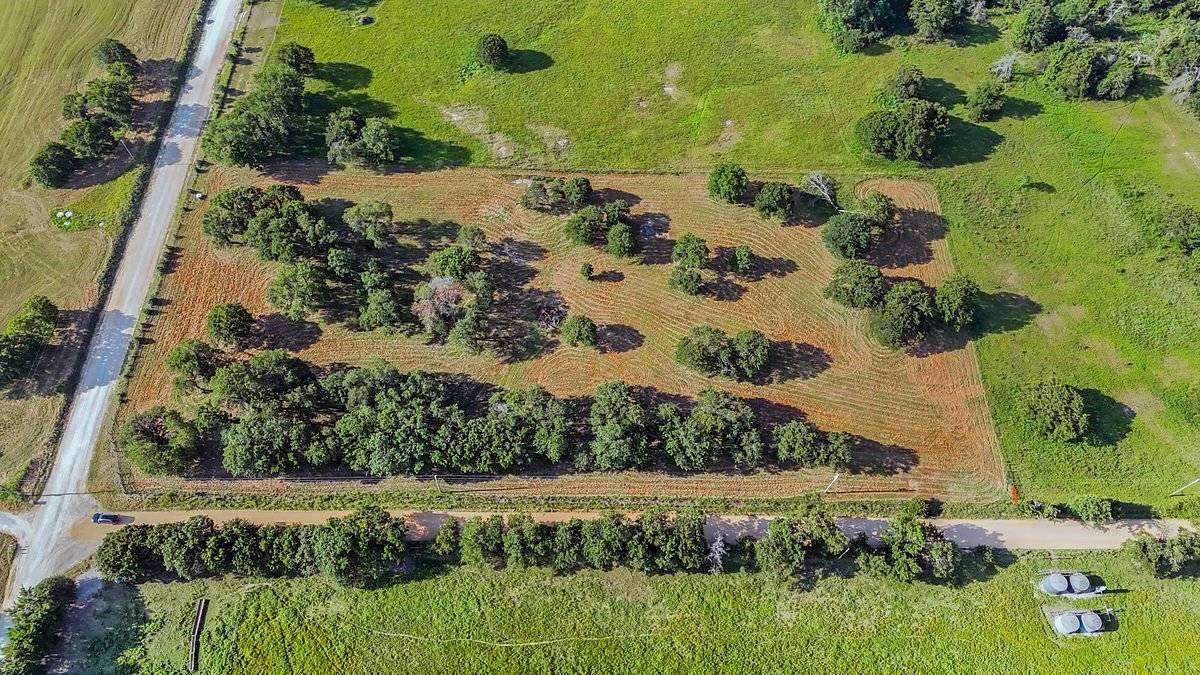 5 Acres of Land for Sale in Kellyville, Oklahoma