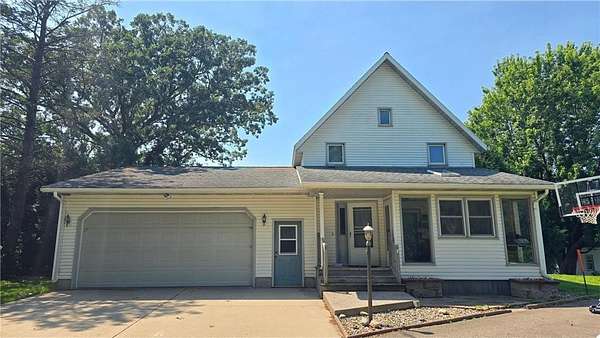 5.1 Acres of Residential Land with Home for Sale in Faribault, Minnesota