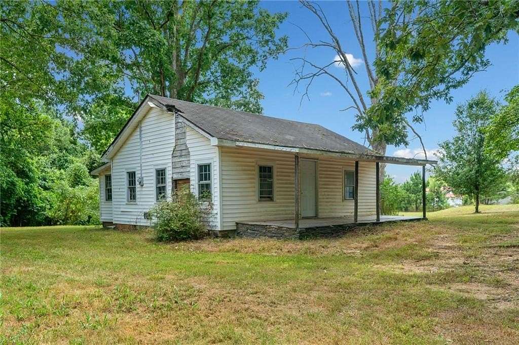 7 Acres of Mixed-Use Land for Sale in Jasper, Georgia