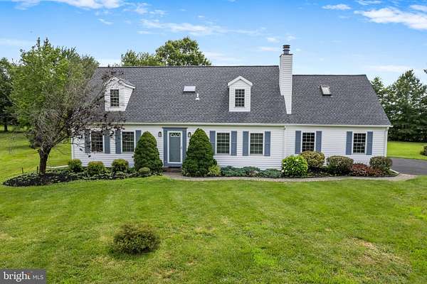 1.52 Acres of Residential Land with Home for Sale in Quakertown, Pennsylvania