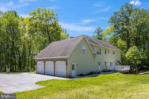 1.72 Acres of Residential Land with Home for Sale in Lebanon, Pennsylvania