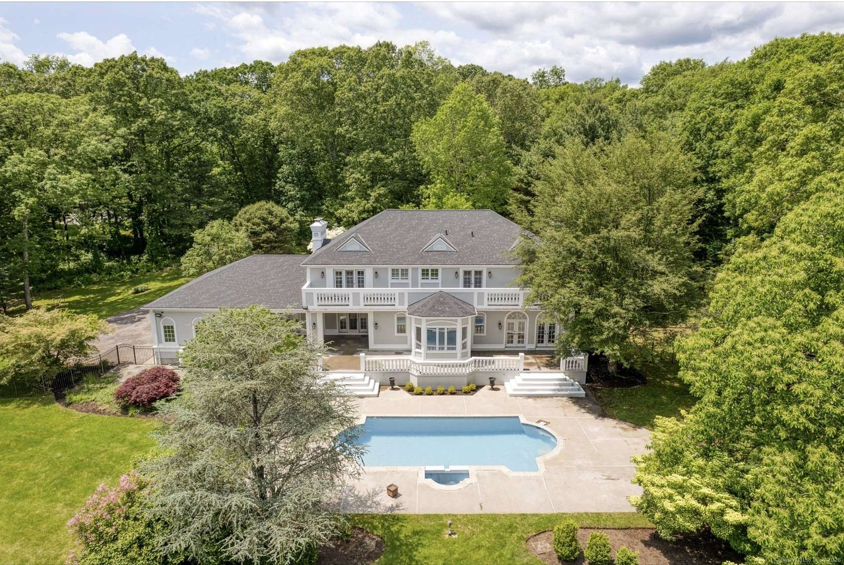 5.26 Acres of Residential Land with Home for Sale in Guilford, Connecticut