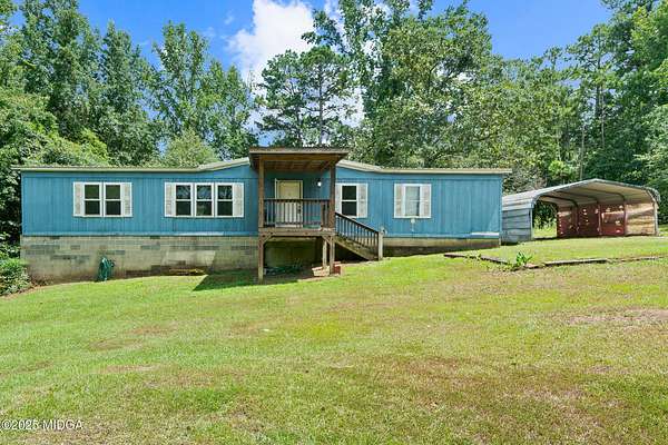 3 Acres of Residential Land with Home for Sale in Macon, Georgia