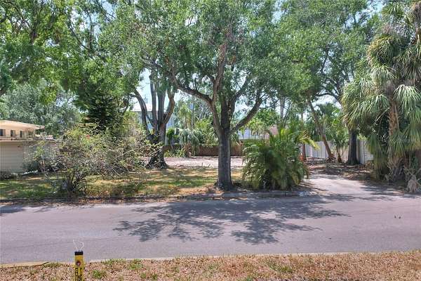 0.21 Acres of Residential Land for Sale in Tampa, Florida