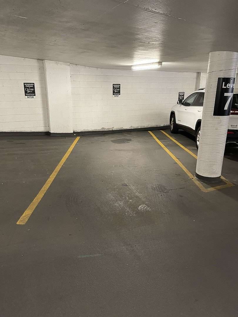 Land for Sale in Chicago, Illinois