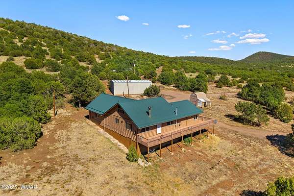 6 Acres of Residential Land with Home for Sale in Vernon, Arizona