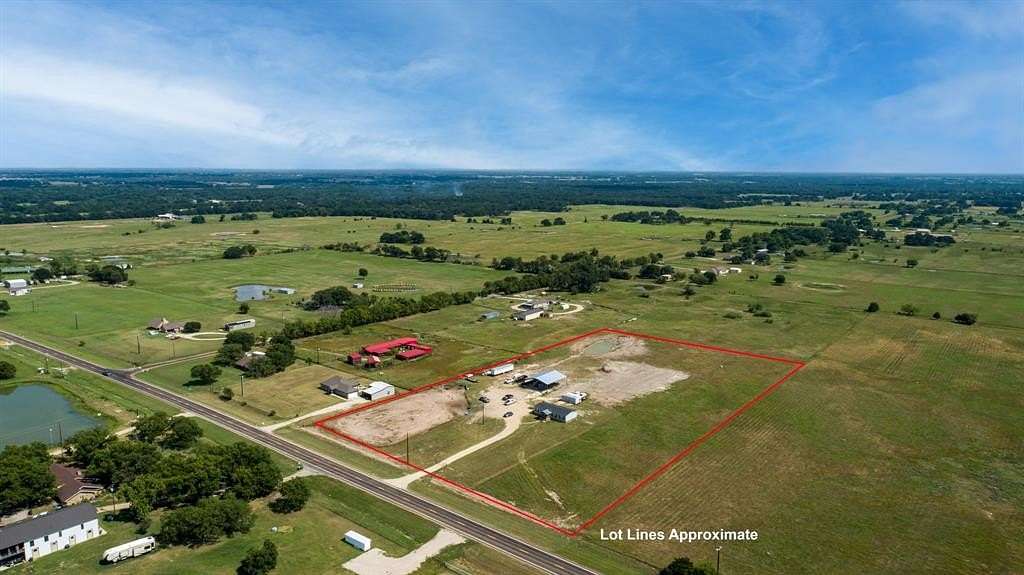 7.83 Acres of Land with Home for Sale in Kaufman, Texas