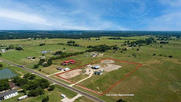 7.83 Acres of Land with Home for Sale in Kaufman, Texas