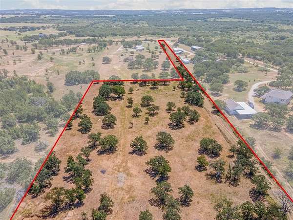 10 Acres of Land for Sale in Millsap, Texas