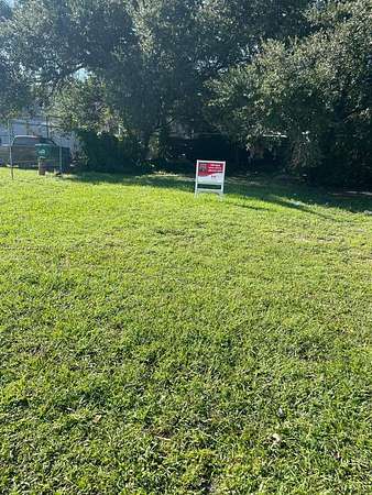 0.06 Acres of Commercial Land for Sale in Miami, Florida