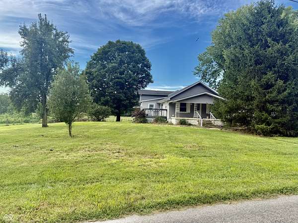 2 Acres of Residential Land with Home for Sale in Coatesville, Indiana