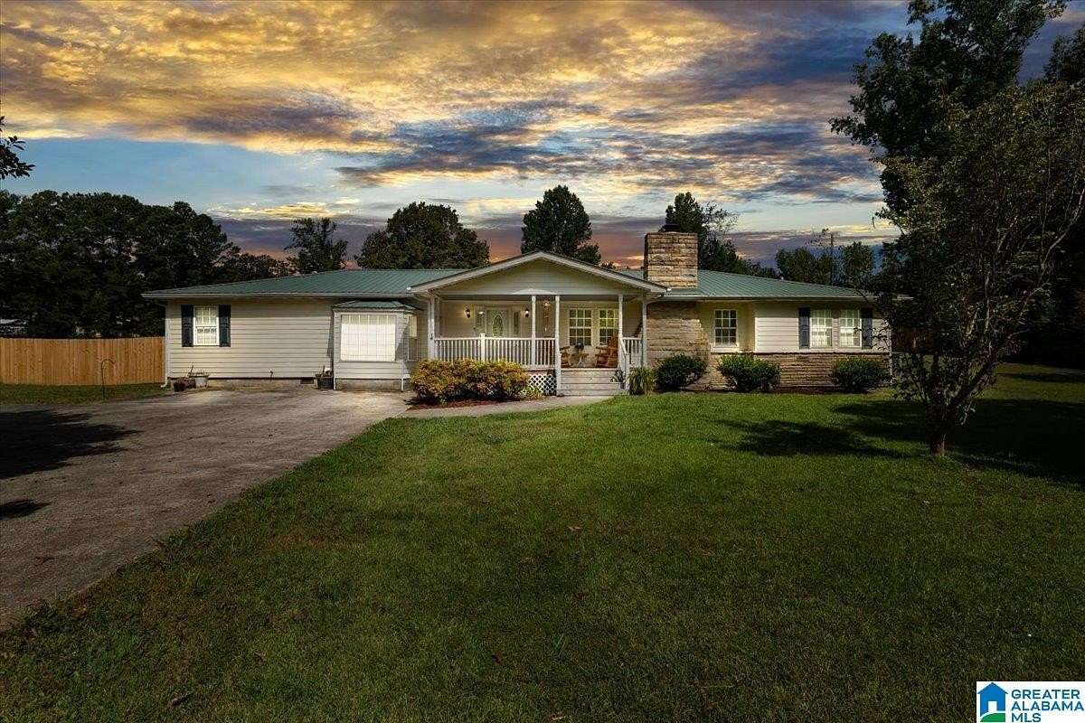 4.8 Acres of Residential Land with Home for Sale in Altoona, Alabama