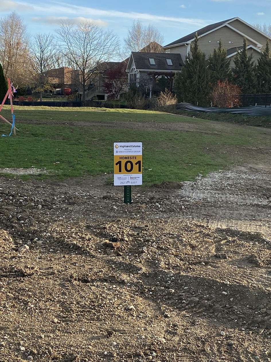 0.34 Acres of Residential Land for Sale in Pleasant Prairie, Wisconsin