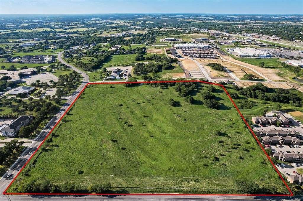 16.7 Acres of Mixed-Use Land for Sale in Decatur, Texas