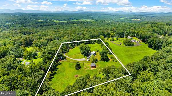 4.9 Acres of Land with Home for Sale in Warrenton, Virginia
