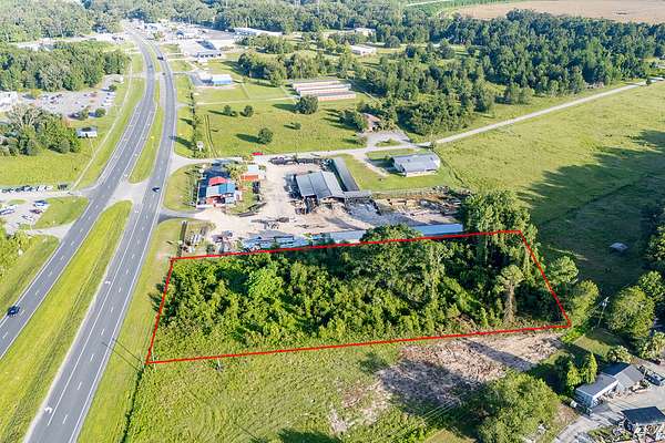 2.15 Acres of Commercial Land for Sale in Old Town, Florida