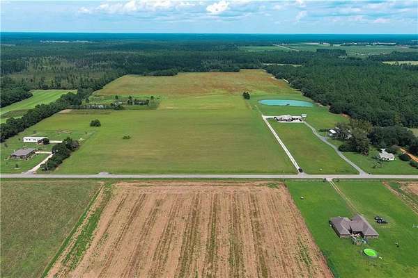 79.6 Acres of Agricultural & Residential Land for Sale in Elberta, Alabama