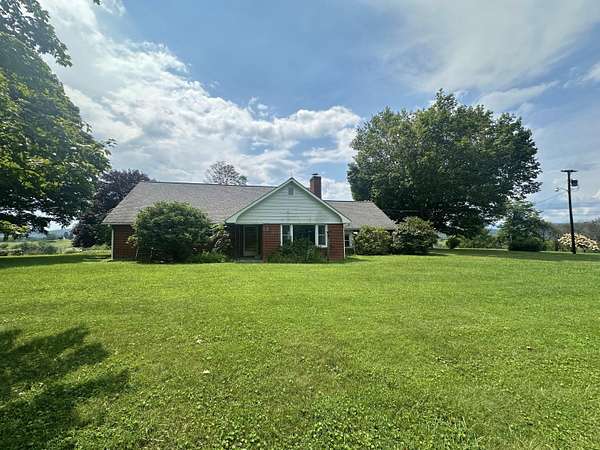 4 Acres of Residential Land with - Lewisburg Wv 145945176