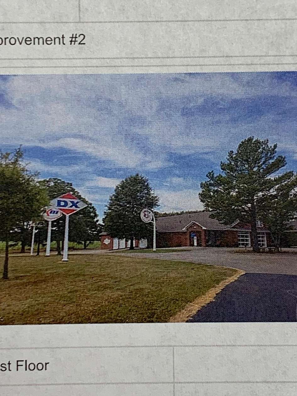 6 Acres of Residential Land with Home for Sale in Conway, Arkansas