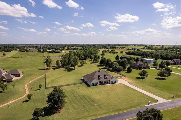 5 Acres of Residential Land with Home for Sale in Yukon, Oklahoma