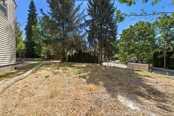 0.07 Acres of Residential Land for Sale in Beaverton, Oregon