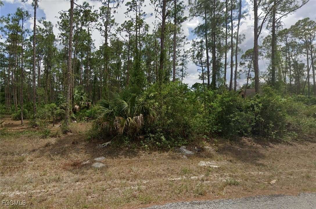 0.25 Acres of Residential Land for Sale in Alva, Florida