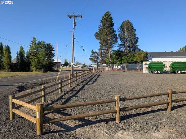 0.23 Acres of Commercial Land for Sale in Amity, Oregon