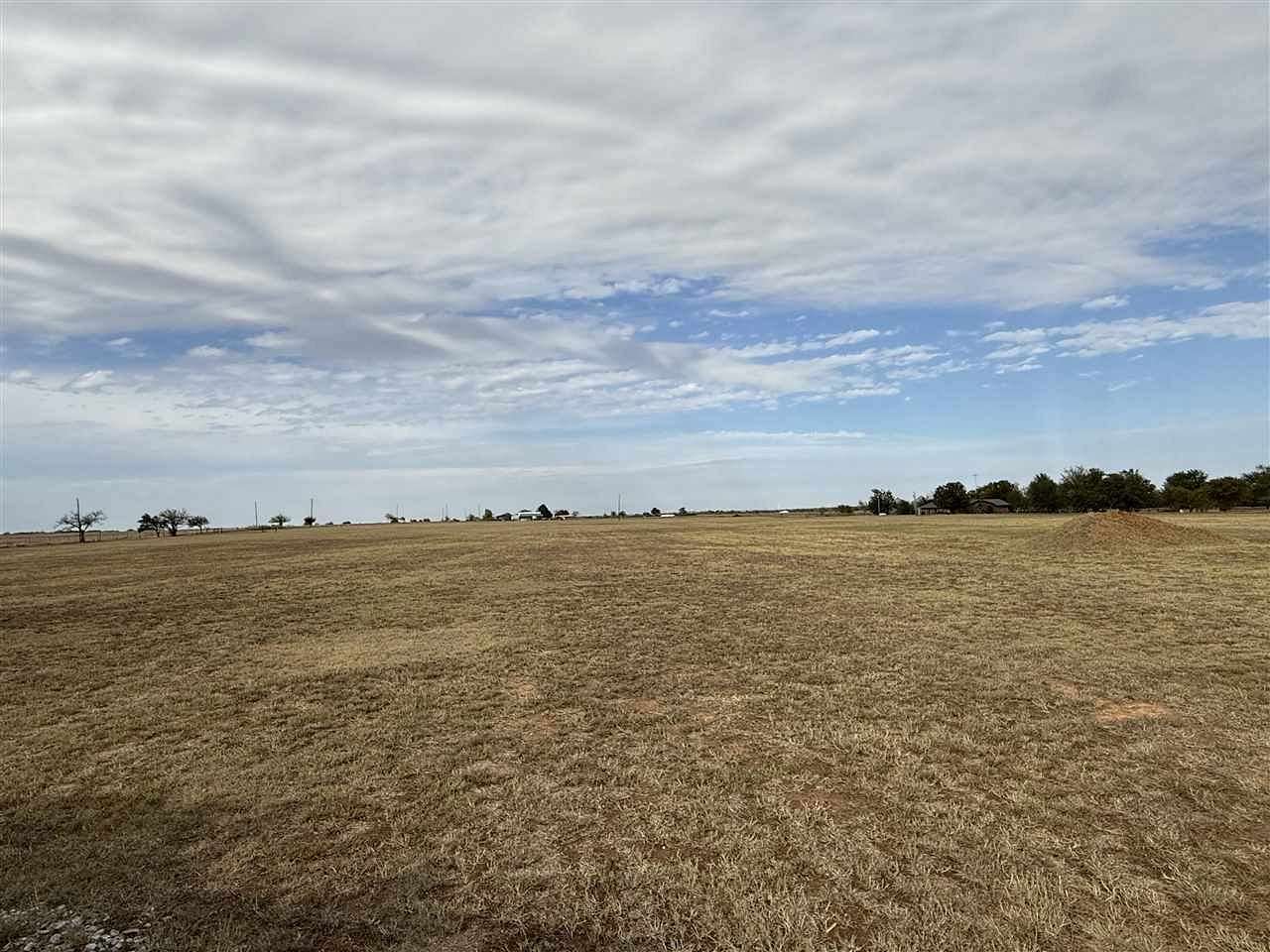10 Acres of Land for Sale in Apache, Oklahoma