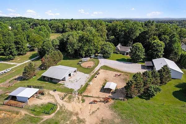 11.3 Acres of Land with Home for Sale in Cookeville, Tennessee