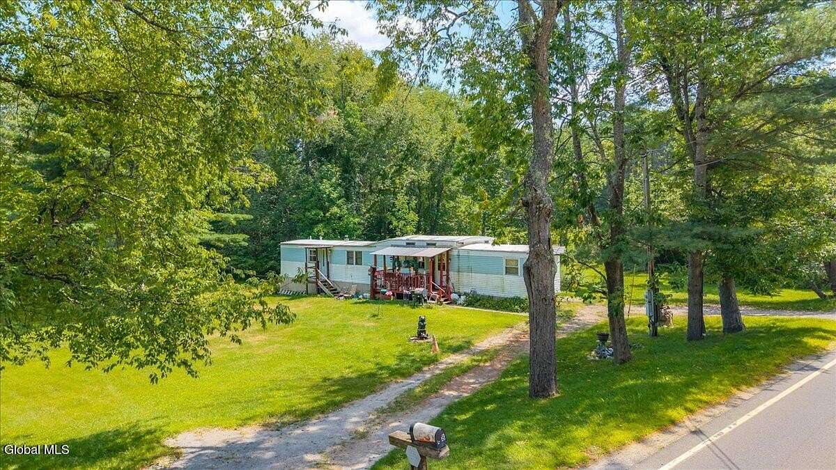 5.38 Acres of Improved Mixed-Use Land for Sale in Corinth, New York