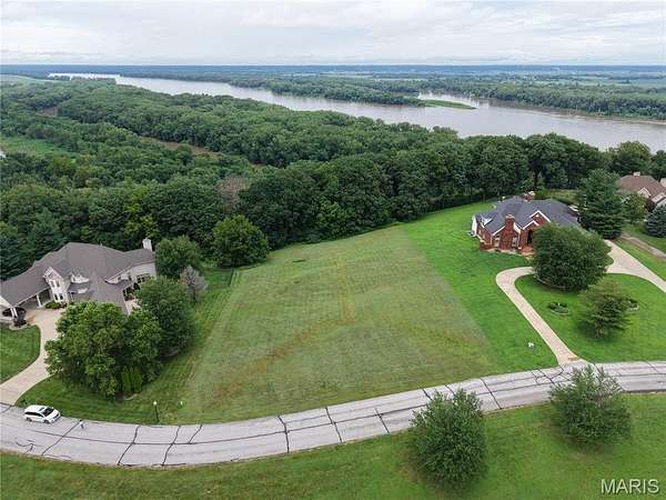 2.42 Acres of Residential Land for Sale in Hannibal, Missouri