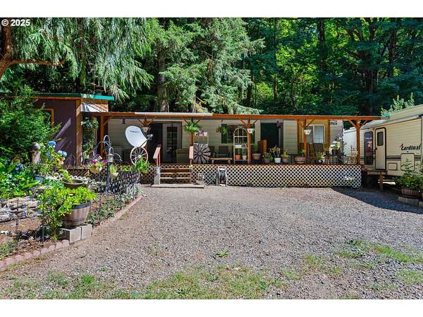 30.1 Acres of Agricultural Land with Home for Sale in Reedsport, Oregon