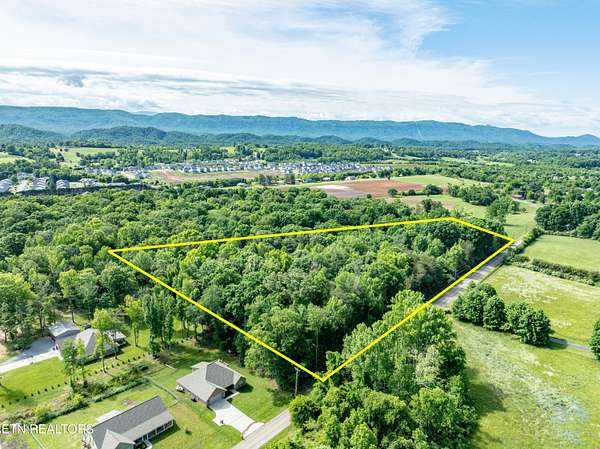 6.5 Acres of Land for Sale in Maryville, Tennessee