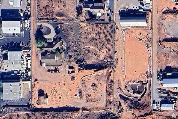 4.5 Acres of Commercial Land for Sale in Washington, Utah