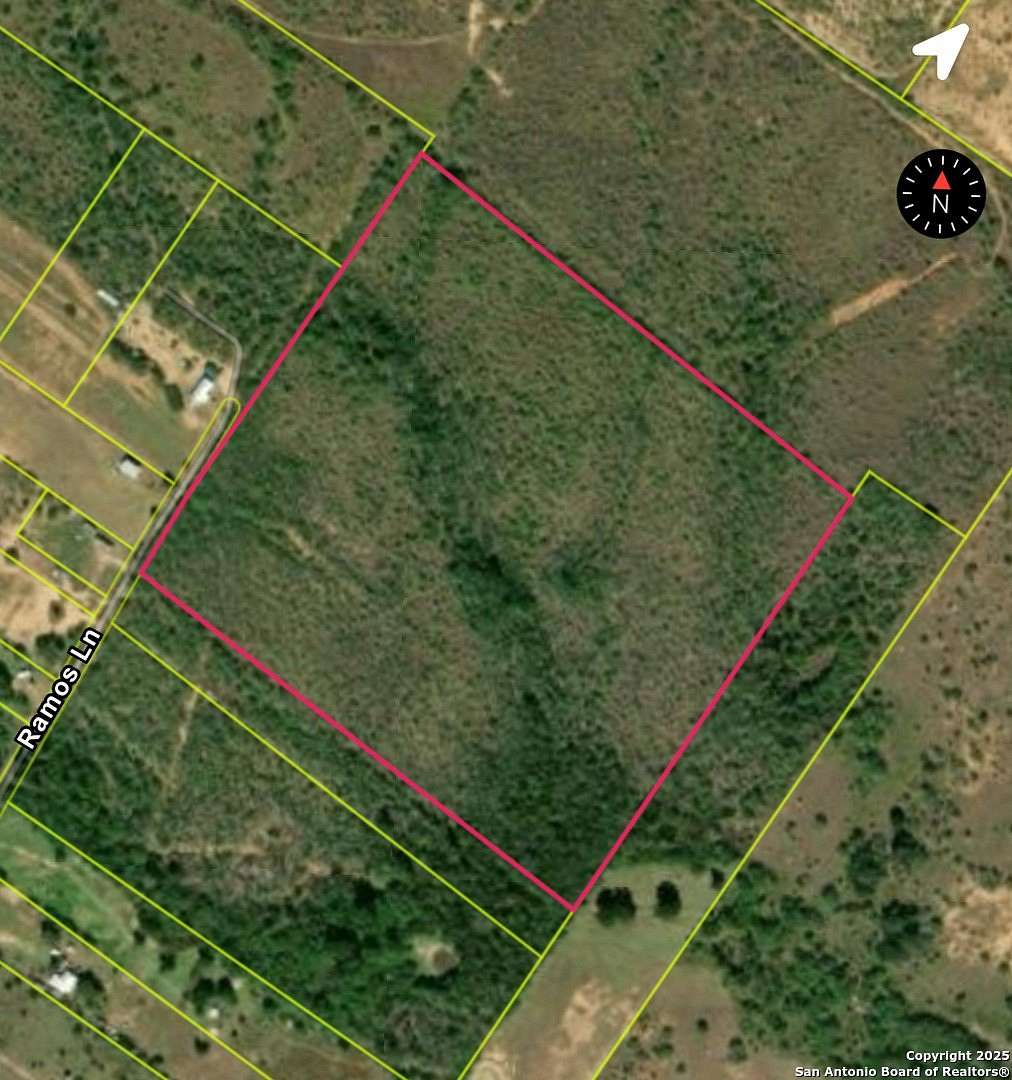 50 Acres of Recreational Land for Sale in Floresville, Texas