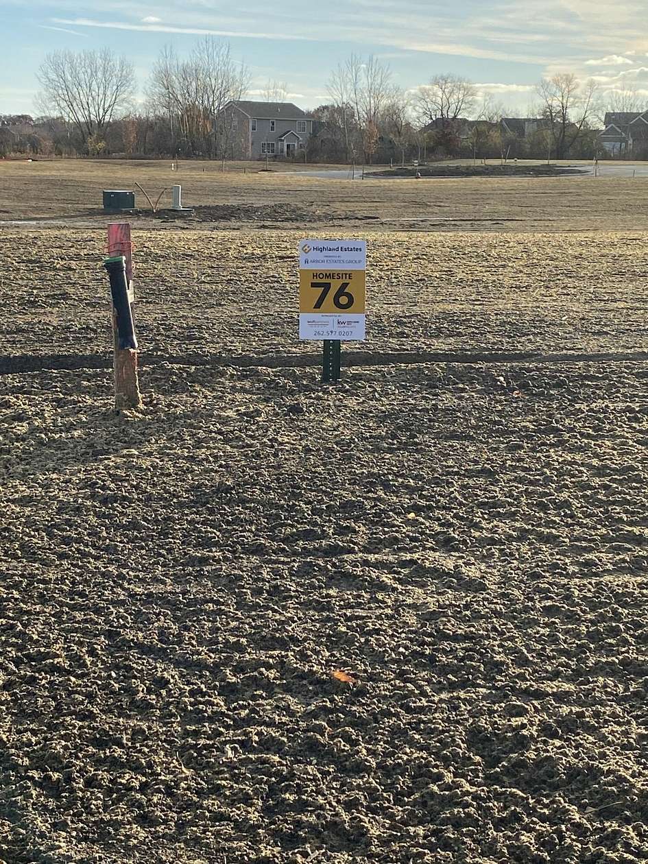 0.31 Acres of Residential Land for Sale in Pleasant Prairie, Wisconsin