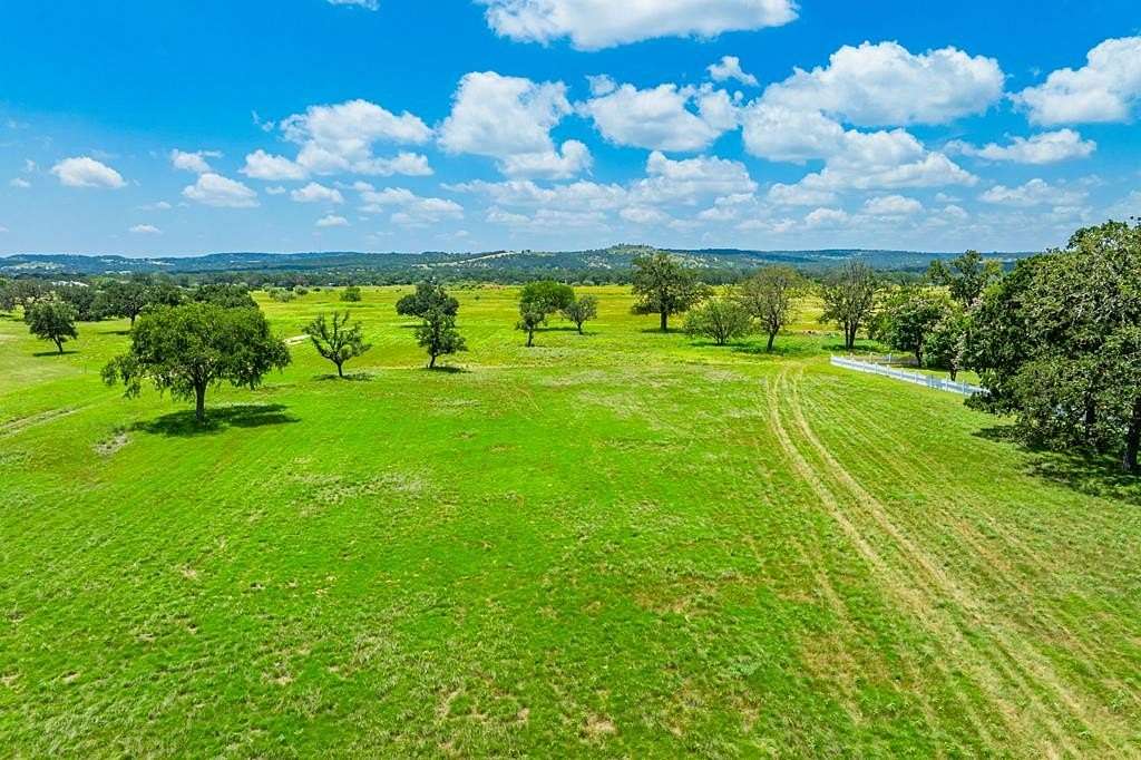 1.6 Acres of Residential Land for Sale in Kerrville, Texas