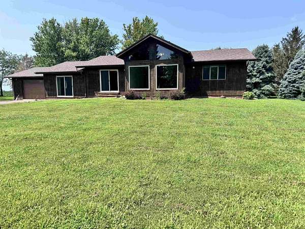 3.3 Acres of Residential Land with Home for Sale in Whiting, Iowa
